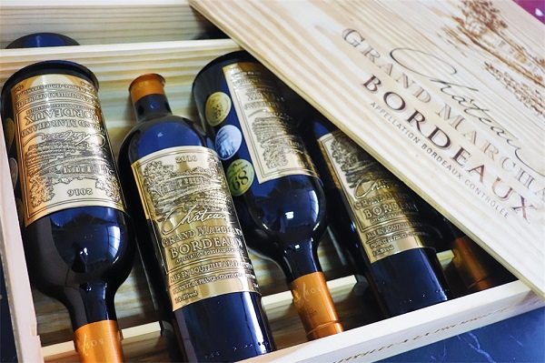 開紅酒糖心VLOG色版官网首页店的利潤分析